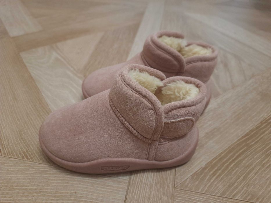 Уггі зимові сапожки на дівчинку