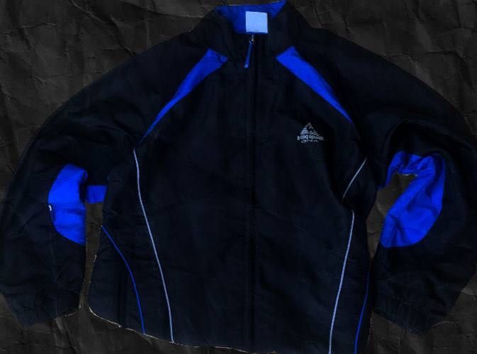 вітровка від le coq sportif
