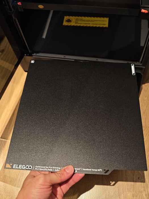 Impressora 3D Elegoo Centauri Carbon como nova437114750937354242