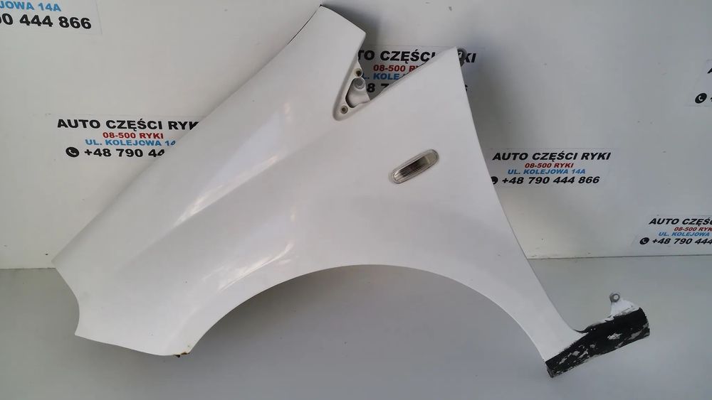 Fiat Grande Punto Evo Błotnik Lewy Przód 249