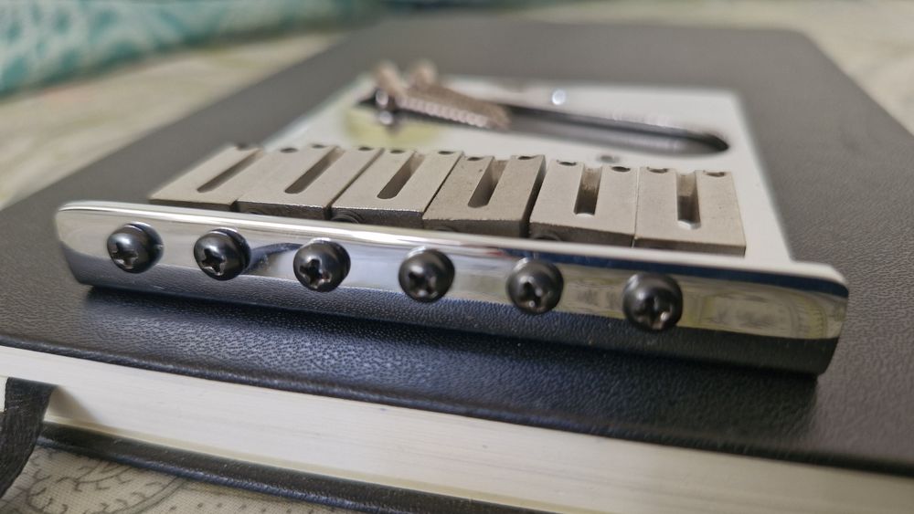 Ponte original Fender - guitarra telecaster