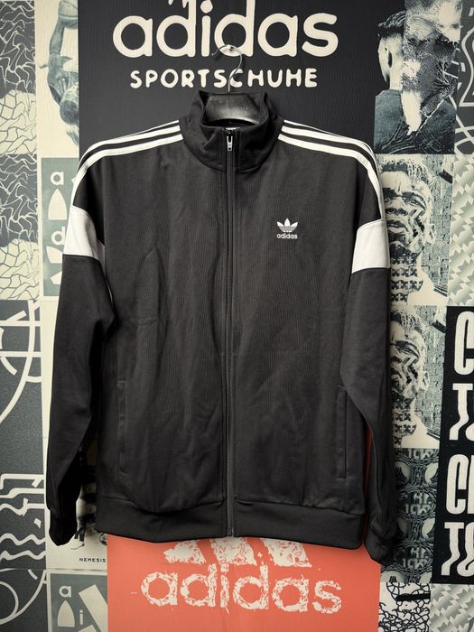 100% ОРИГІНАЛ! Adicolor Classics Cut Line Track Top HS2064 Loose Fit