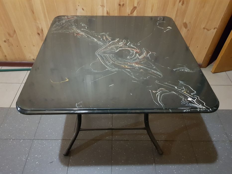 Столы для кафе ресторанов