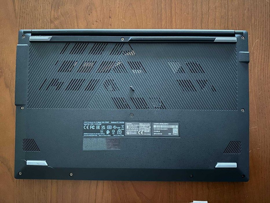 Portatil Asus VivoBook Go 15 E1504FA-R57BLHDPS1