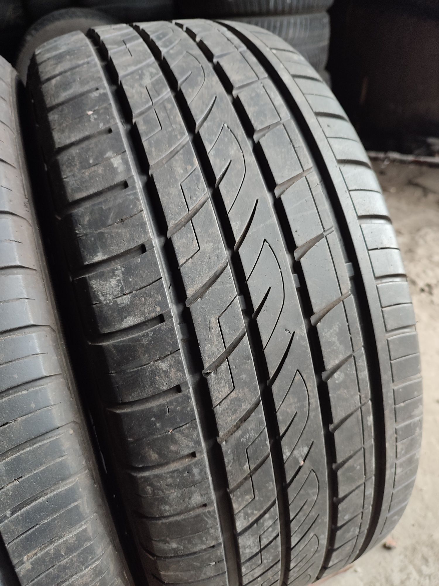 255.55.18 Austone 2шт лето БУ склад шины резина из Европы 55 R18: 1 500 ...