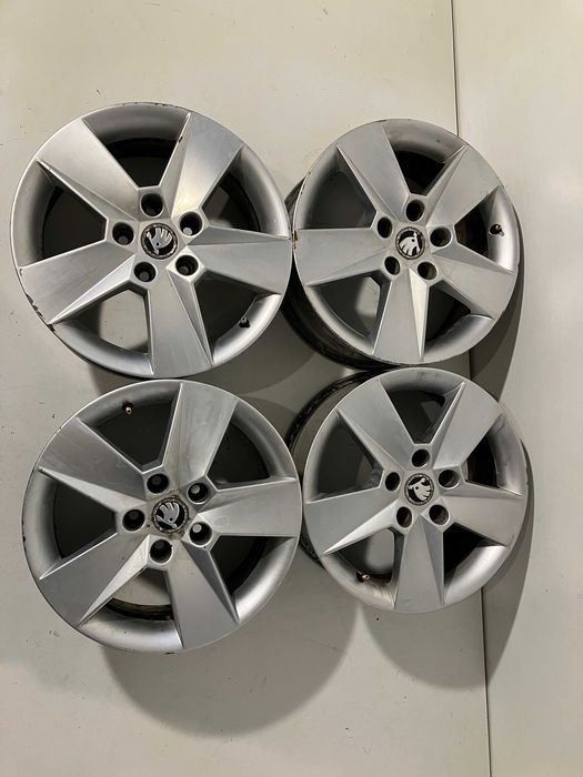 Felgi aluminiowe Aufelgi  16 16" R16 5x112 Skoda Octavia 3 III 5E0601025H