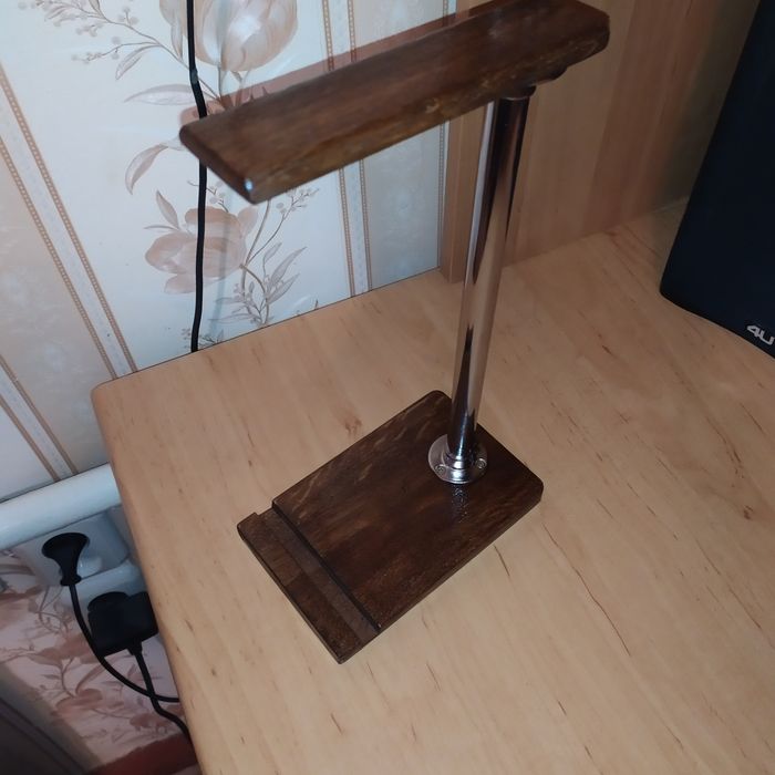 Продам подставки под наушники , эксклюзив .