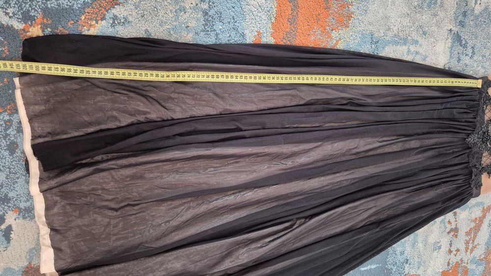 Sukienka wieczorowa / balowa w rozmiarze S-M