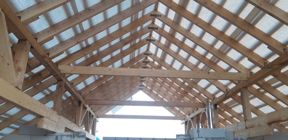 Покрівельні роботи, монтаж даху, металочерепиця