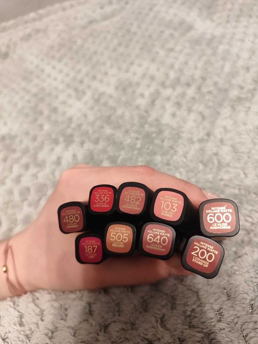 Loreal Paris Intense Volume Matte