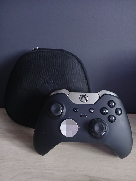 Xbox kontroler elite (zepsute gniazdo do kabla) Odbiór osobisty
