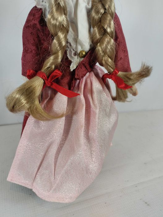 Porcelanowa Lalka Certyfikowana