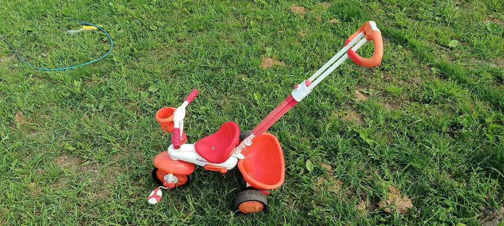 Rowerek Fischer Price Royal Red trójkołowy