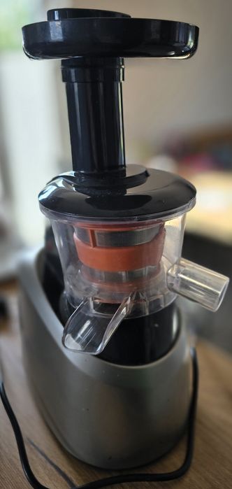 Sprzedam w stanie bdb wyciskarkę wolnoobrotową TEFAL