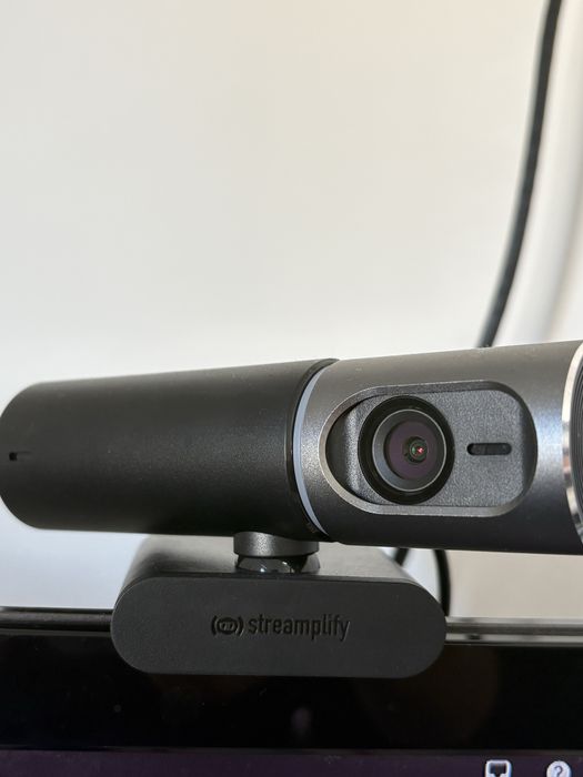 Streamplify CAM PRO – Webcam 4K (Como Nova)