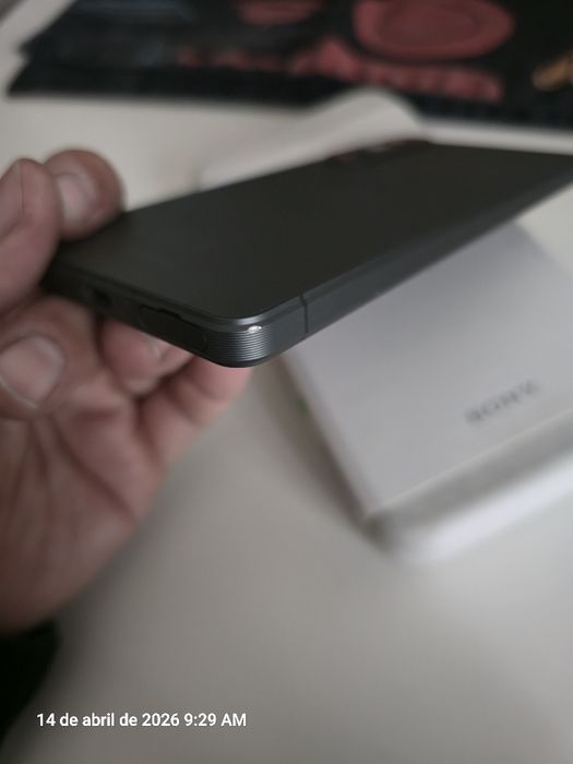 Sony Xperia 1 VI - Khaki Green