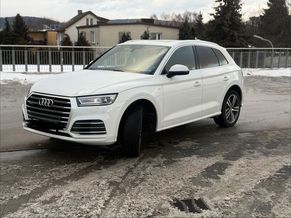 Audi Q5 Quatro, benzyna, S-line, 2018,