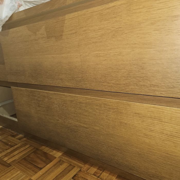 Cómoda ikea usada