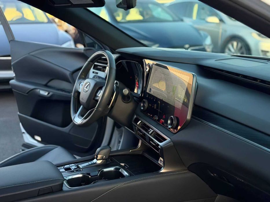 Lexus RX 350h      2023