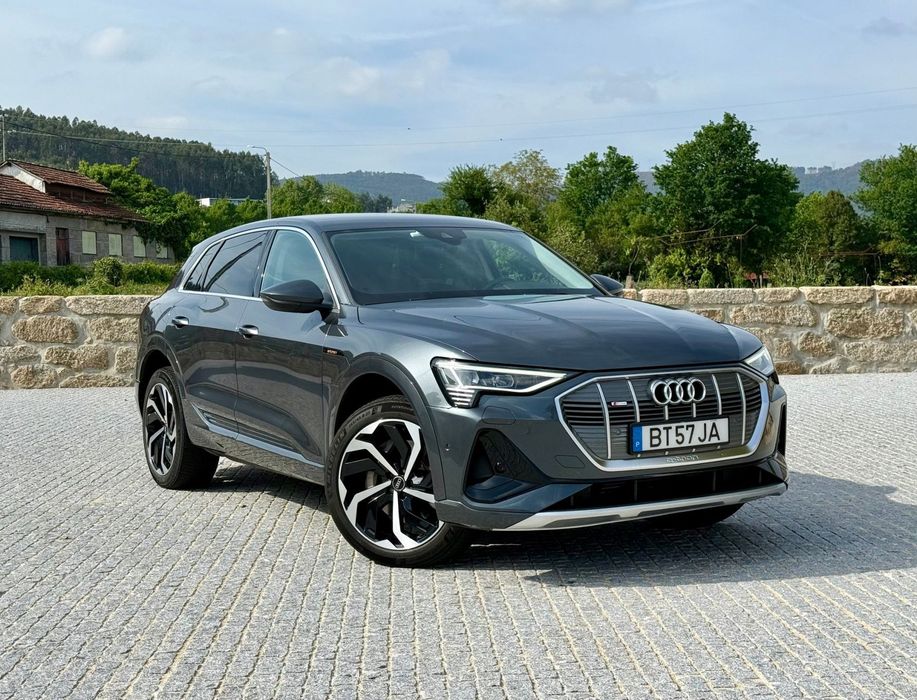 Audi e-tron 55 quattro S line