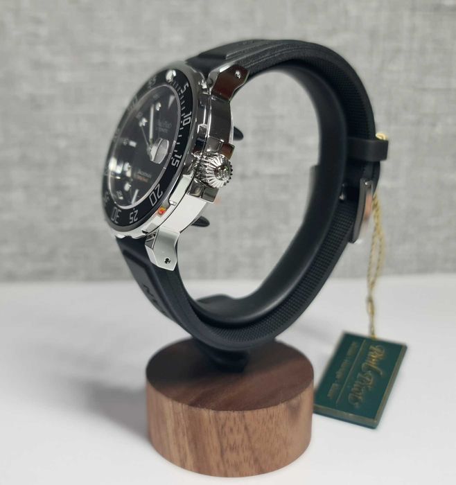Чоловічий годинник Paul Picot Yachtman 200m Black ref. 1051 Automatic