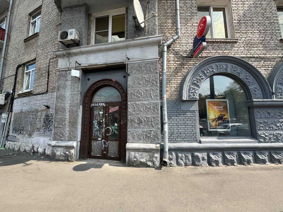 Продаж підвального приміщення 400м2 з фасадним входом Повітрофлотський