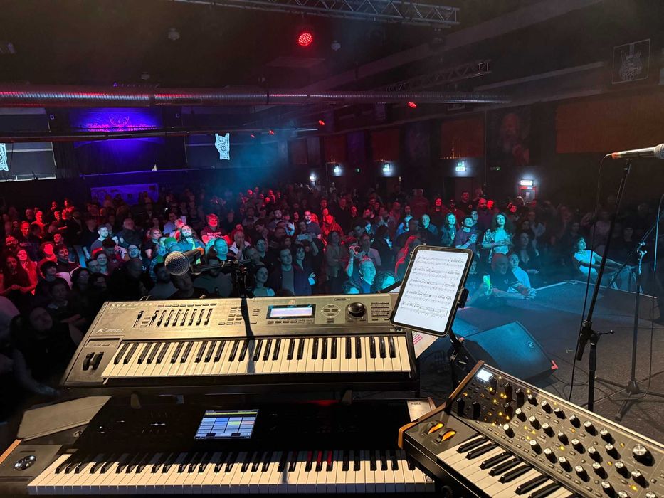 YAMAHA Mixer 16/4 com mala THON - Top ! Clássico !