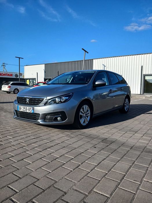 Peugeot 308 2018 1.6HDi
