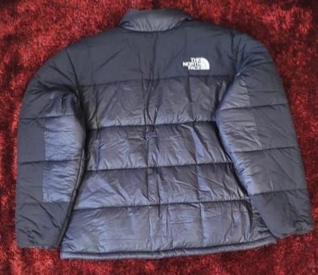 Casaco THE NORTH FACE. novo, tamanho " L " 150euros.
