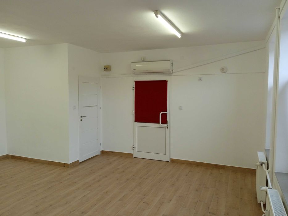 Lokal handlowo-usługowy