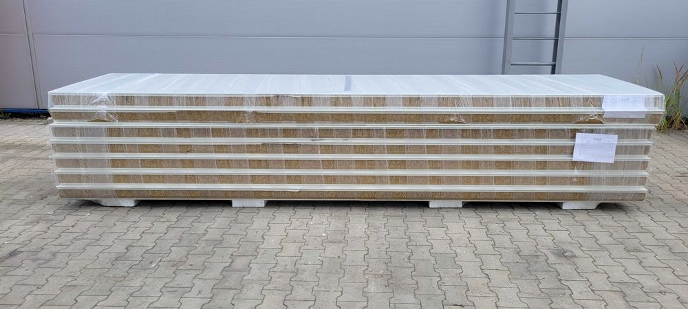 Płyty warstwowe / Płyta warstwowa - Klincz - Strzelce Op. PRODUCENT