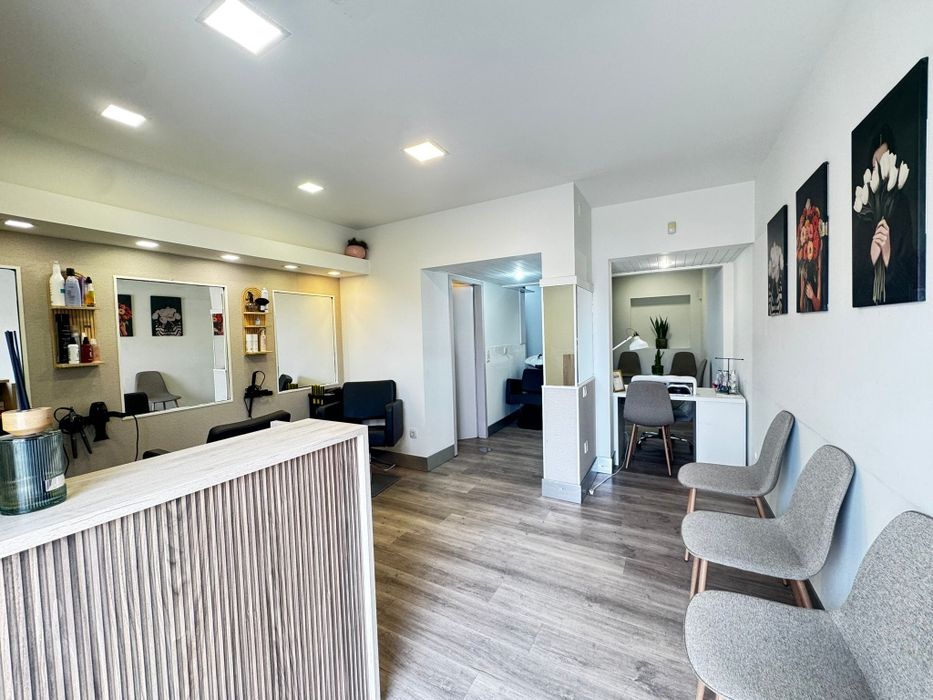 Arrendo espaço comercial