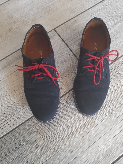 Sprzedam Buty chłopięce