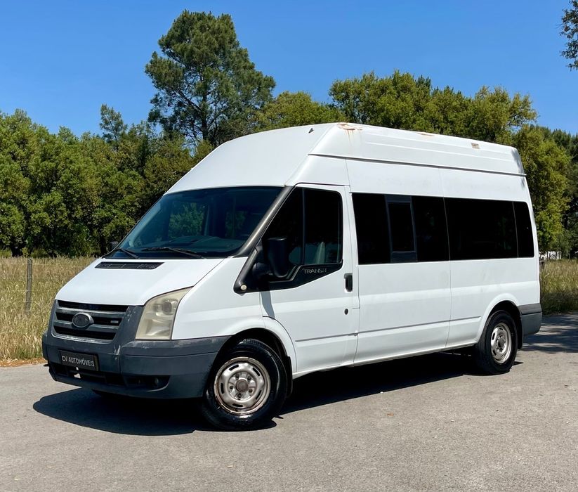 Ford Transit 330L 2.2 TDCi