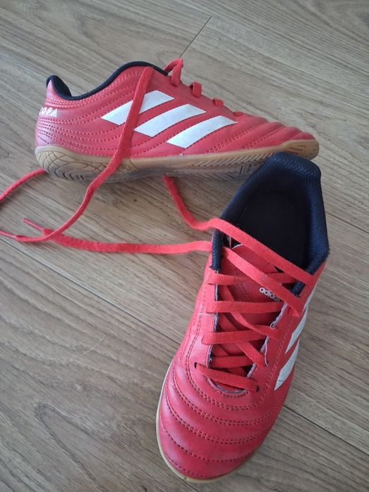 Buty piłkarskie  Adidas Copa halówki rozmiar 33