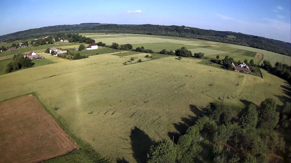 Продаю 3 поверховий дім з каміном і ділянкою на 2.4 га, 504 кв. м, 10