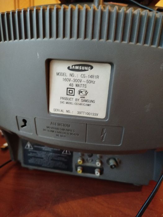 Телевизор "SAMSUNG".