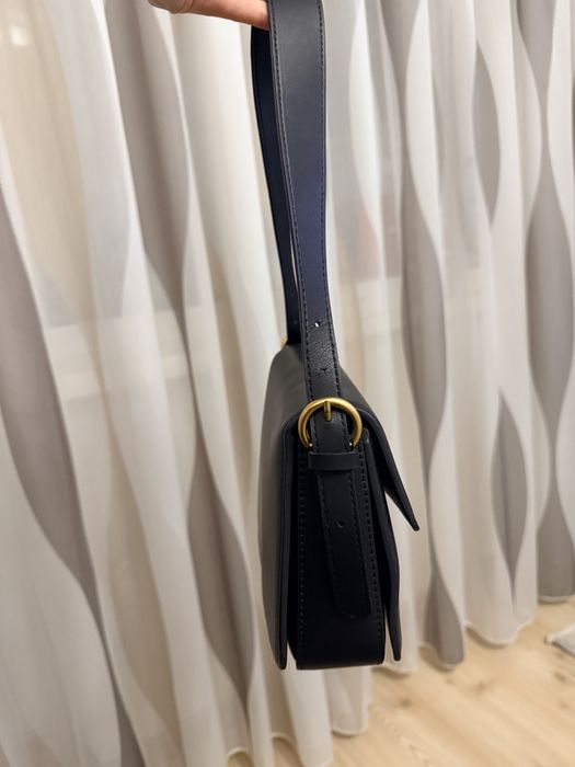 Шкіряна сумочка)