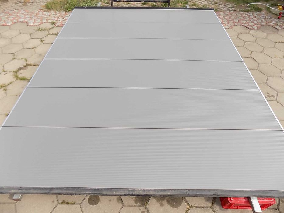 Brama garażowa segmentowa panelowa 300x370cm