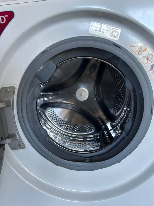 Máquina de lavar roupa LG 9Kg