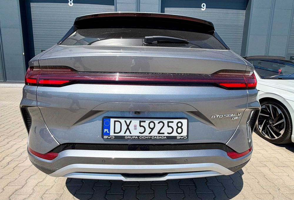 BYD Seal U DM-i 24- Boost 160kW FWD - SUPER STAN