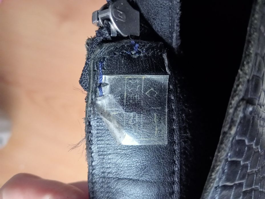 Kozaki Venezia r. 40, buty skóra