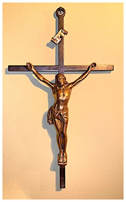 Crucifixo Ferro Cristo Latão Fundido