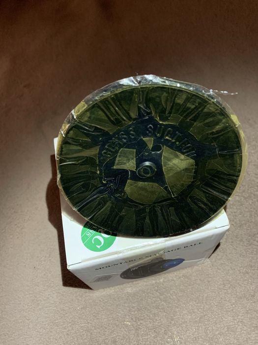 Продам масажор з присоскою