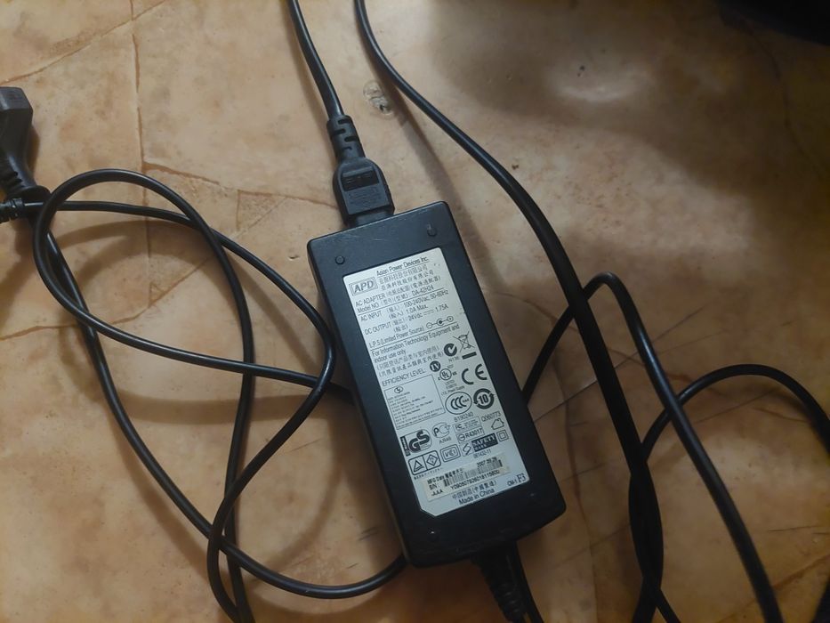 Игровой руль Logitech G25