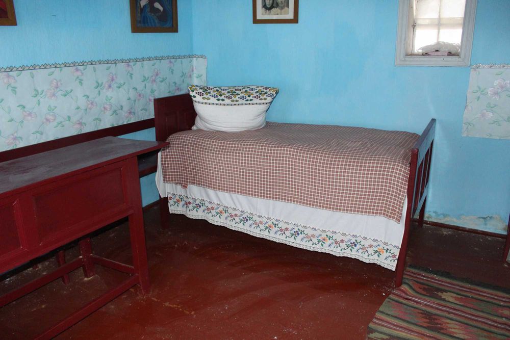 Продам старовинні меблі (САМОВИВІЗ)