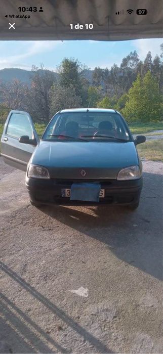 Carro renault clio