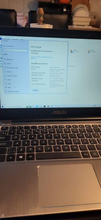 Sprzedam 4 laptopy