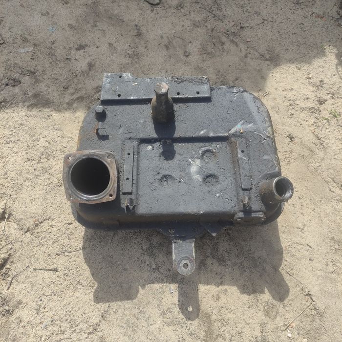 Масляный бак ЮМЗ 6