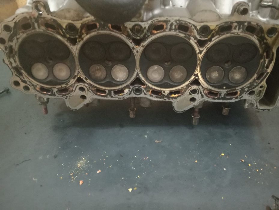 Diverso material Honda CBR 1000 RR 2004